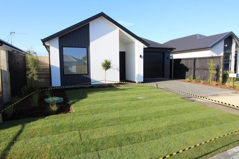 Photo of property in 12 Hiller Green Street, Halswell, Christchurch, 8025