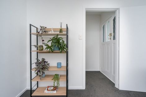 Photo of property in 6 Coventry Street, Highbury, Palmerston North, 4412