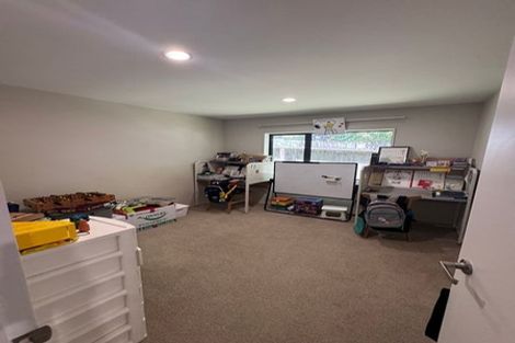 Photo of property in 118a Parkvale Road, Karori, Wellington, 6012