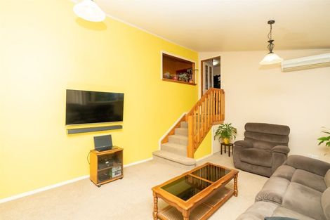 Photo of property in 18 Church Road, Pukete, Hamilton, 3200