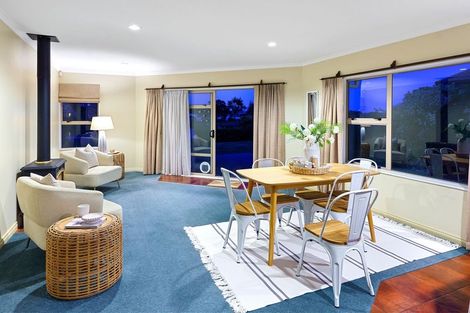 Photo of property in 5 Marewa Place, Waikanae Beach, Waikanae, 5036