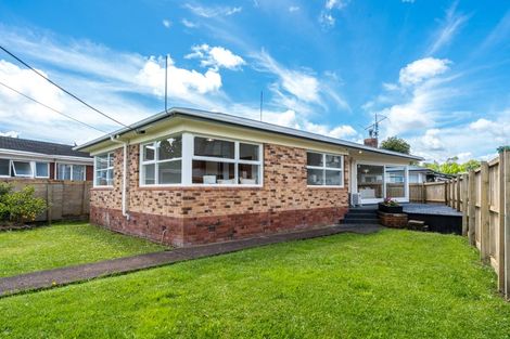 Photo of property in 39 Harrington Road, Henderson, Auckland, 0610