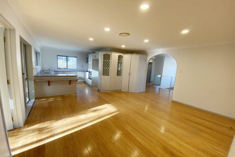 Photo of property in 47 Ransom Smyth Drive, Goodwood Heights, Auckland, 2105