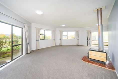 Photo of property in 32 Hillcrest Road, Ashhurst, Palmerston North, 4470