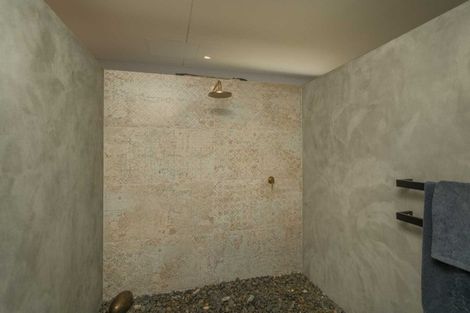 Photo of property in 19 Victoria Street, Coromandel, 3506