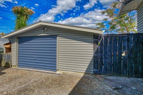 Photo of property in 145 Tirimoana Road, Te Atatu South, Auckland, 0602