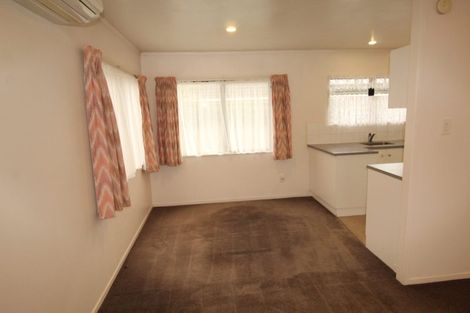 Photo of property in 7a Newcastle Terrace, Mount Albert, Auckland, 1025