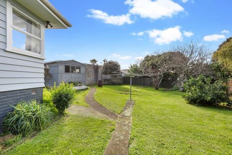 Photo of property in 26 Eddowes Street, Manurewa, Auckland, 2102