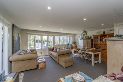 Photo of property in 429 High Street South, Carterton, 5713