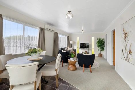Photo of property in 1 Naumai Place, Spotswood, New Plymouth, 4310