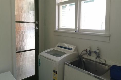 Photo of property in 36 South Terrace, Picton, 7220