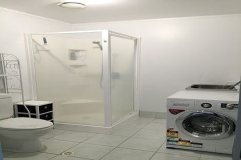 Photo of property in Marina Park Apartments, 52/146 Fanshawe Street, Auckland Central, Auckland, 1010