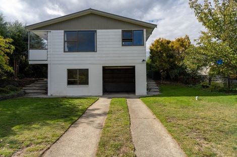 Photo of property in 82 Newcastle Street, Clyde, 9330
