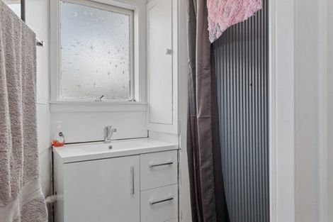 Photo of property in 16 Penfold Square, Leithfield, 7481