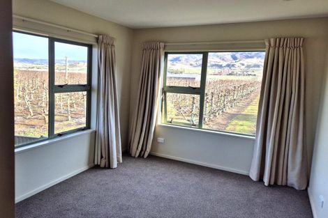 Photo of property in 14 Pearson Road, Cromwell, 9384