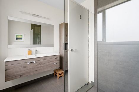 Photo of property in 4 Goldie Lane, Albert Town, Wanaka, 9305