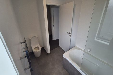 Photo of property in 16 Cessna Crescent, Mangere, Auckland, 2022