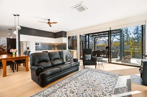 Photo of property in 2b Alpha Street, Cromwell, 9310