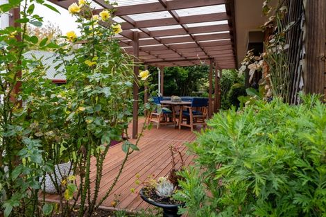 Photo of property in 2 Drayton Place, Leamington, Cambridge, 3432