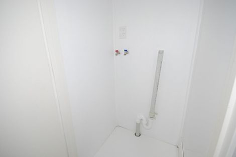 Photo of property in 1d/88 Aroha Avenue, Sandringham, Auckland, 1025