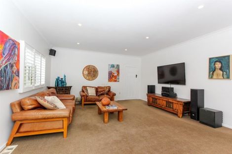 Photo of property in 39 Dorset Avenue, Westown, New Plymouth, 4310