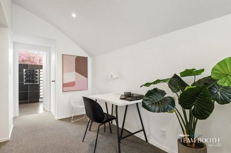 Photo of property in 2/22 Rangatira Road, Birkenhead, Auckland, 0626