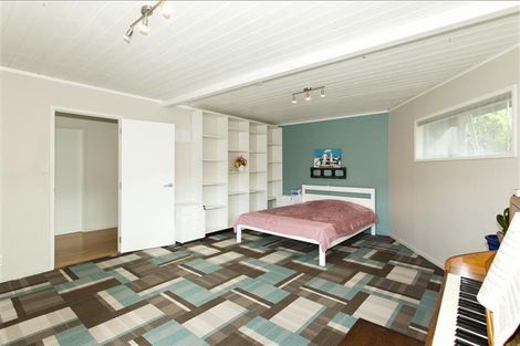 Photo of property in 78 Beach Road, Castor Bay, Auckland, 0620