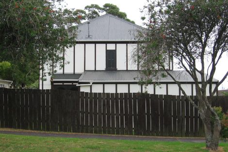 Photo of property in 5/9 Miro Street, New Lynn, Auckland, 0600