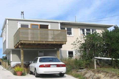 Photo of property in 78 Sidlaw Street, Strathmore Park, Wellington, 6022