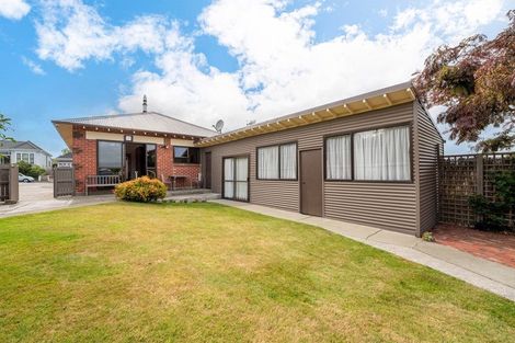 Photo of property in 37 Buchanan Street, Parkside, Timaru, 7910