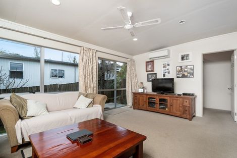 Photo of property in 64 View Road, Henderson, Auckland, 0612