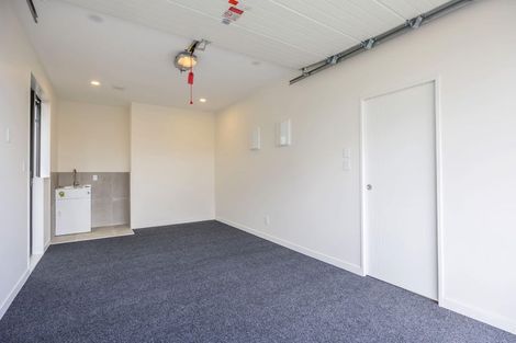 Photo of property in 744c East Coast Road, Pinehill, Auckland, 0630