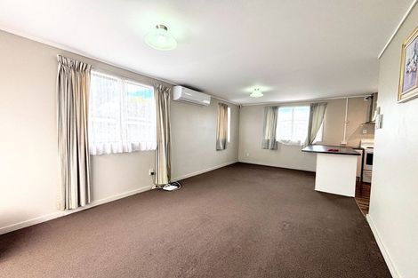 Photo of property in 2/19 Martin Road, Manurewa, Auckland, 2102
