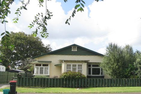 Photo of property in 22 Lippiatt Road, Otahuhu, Auckland, 1062