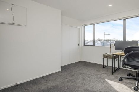 Photo of property in 41 John Gray Street, Papakura, 2110