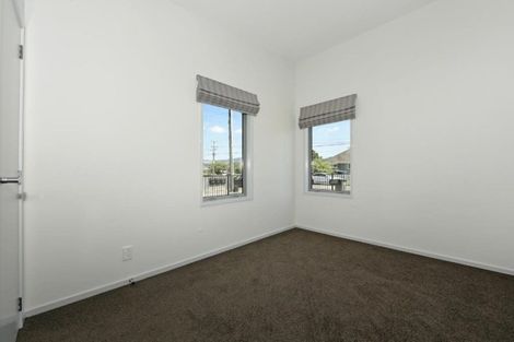 Photo of property in 16 Lane Street, Wallaceville, Upper Hutt, 5018
