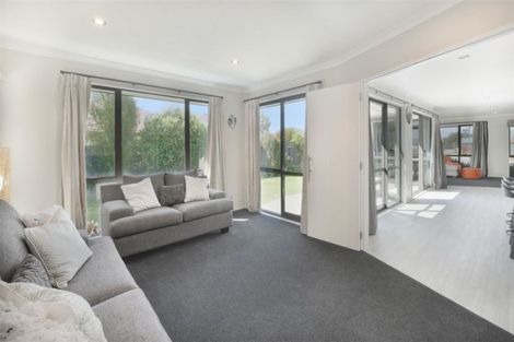 Photo of property in 1 Teal Close, Woolston, Christchurch, 8023