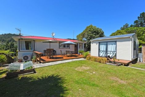Photo of property in 12 Wyndham Road, Pinehaven, Upper Hutt, 5019