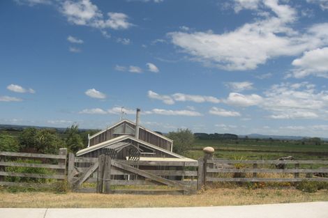 Photo of property in 162 Pukehina Parade, Pukehina, Te Puke, 3189