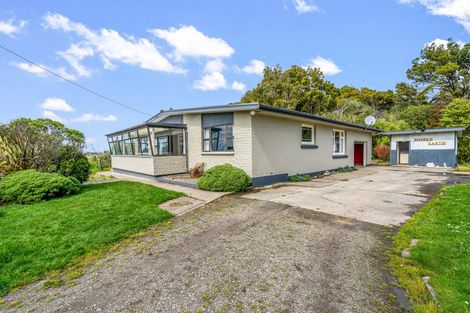 Photo of property in 49 Ferry Road, West Plains, Invercargill, 9879
