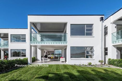 Photo of property in 2/89 Fisher Parade, Sunnyhills, Auckland, 2010