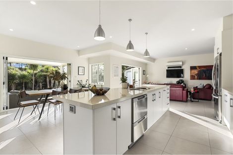 Photo of property in 43a Terry Smyth Drive, Kumeu, 0892