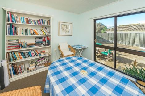 Photo of property in 188 Cornfoot Street, Castlecliff, Whanganui, 4501