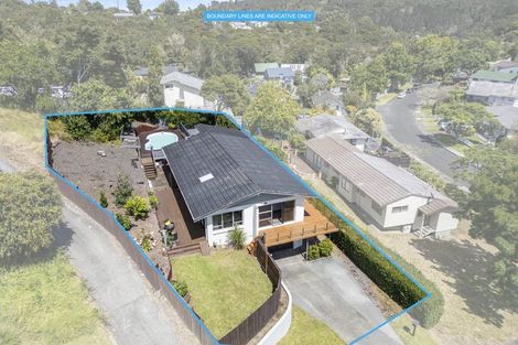Photo of property in 3 Vari Place, Bayview, Auckland, 0629
