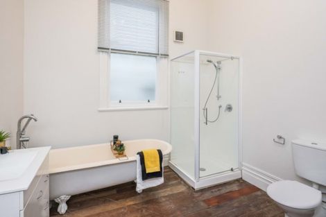 Photo of property in 64 Herald Street, Berhampore, Wellington, 6023