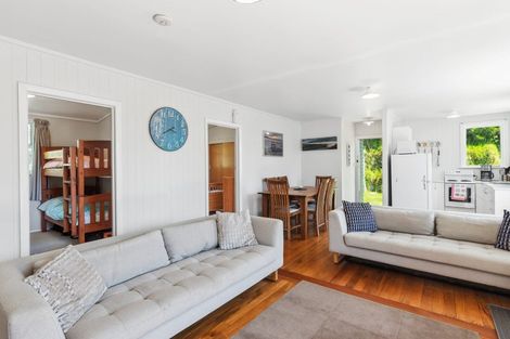 Photo of property in 7a Hona Street, Waikanae Beach, Waikanae, 5036