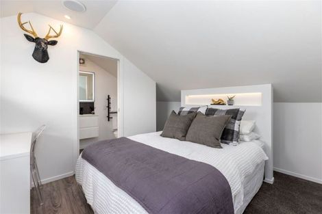 Photo of property in 89 Weston Road, St Albans, Christchurch, 8052