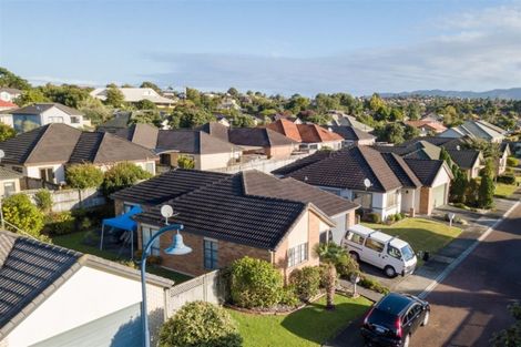 Photo of property in 7 Applebox Lane, Henderson, Auckland, 0612