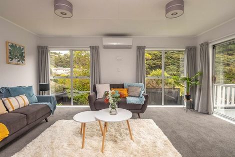 Photo of property in 9b Carvel Lane, Whitby, Porirua, 5024