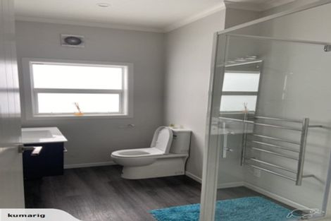 Photo of property in 124 Amesbury Drive, Churton Park, Wellington, 6037